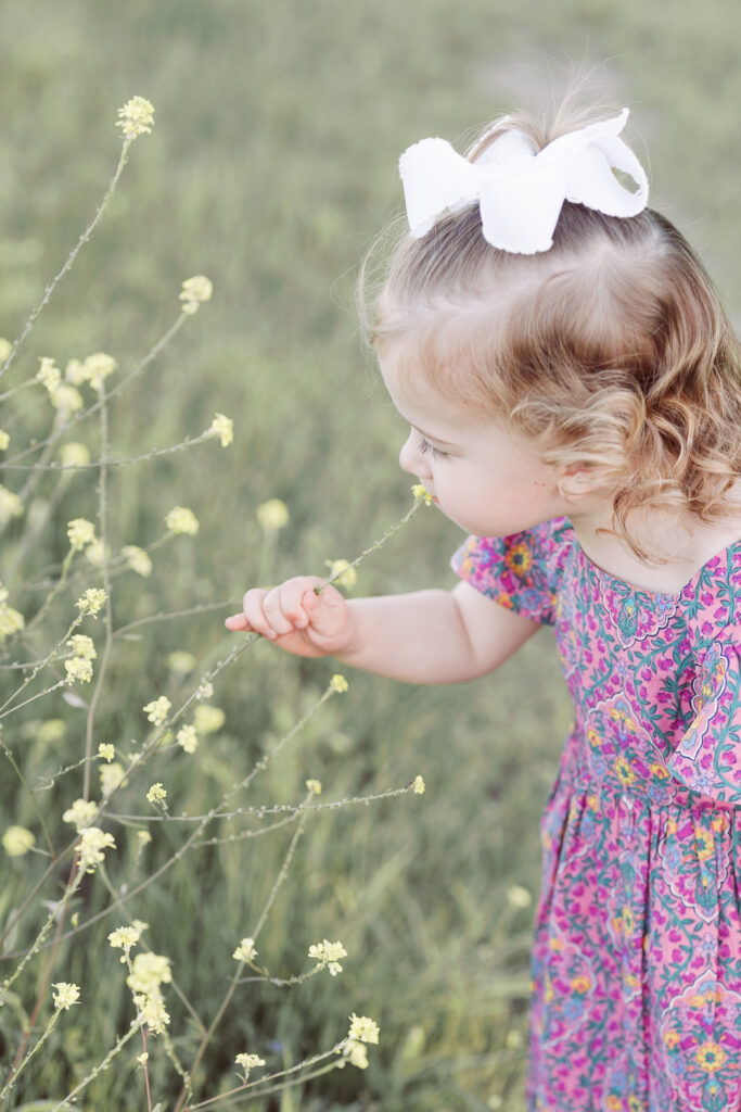 Spring Flowers Motherhood Session by Lauren Bounds | Fort Worth Family Photographer