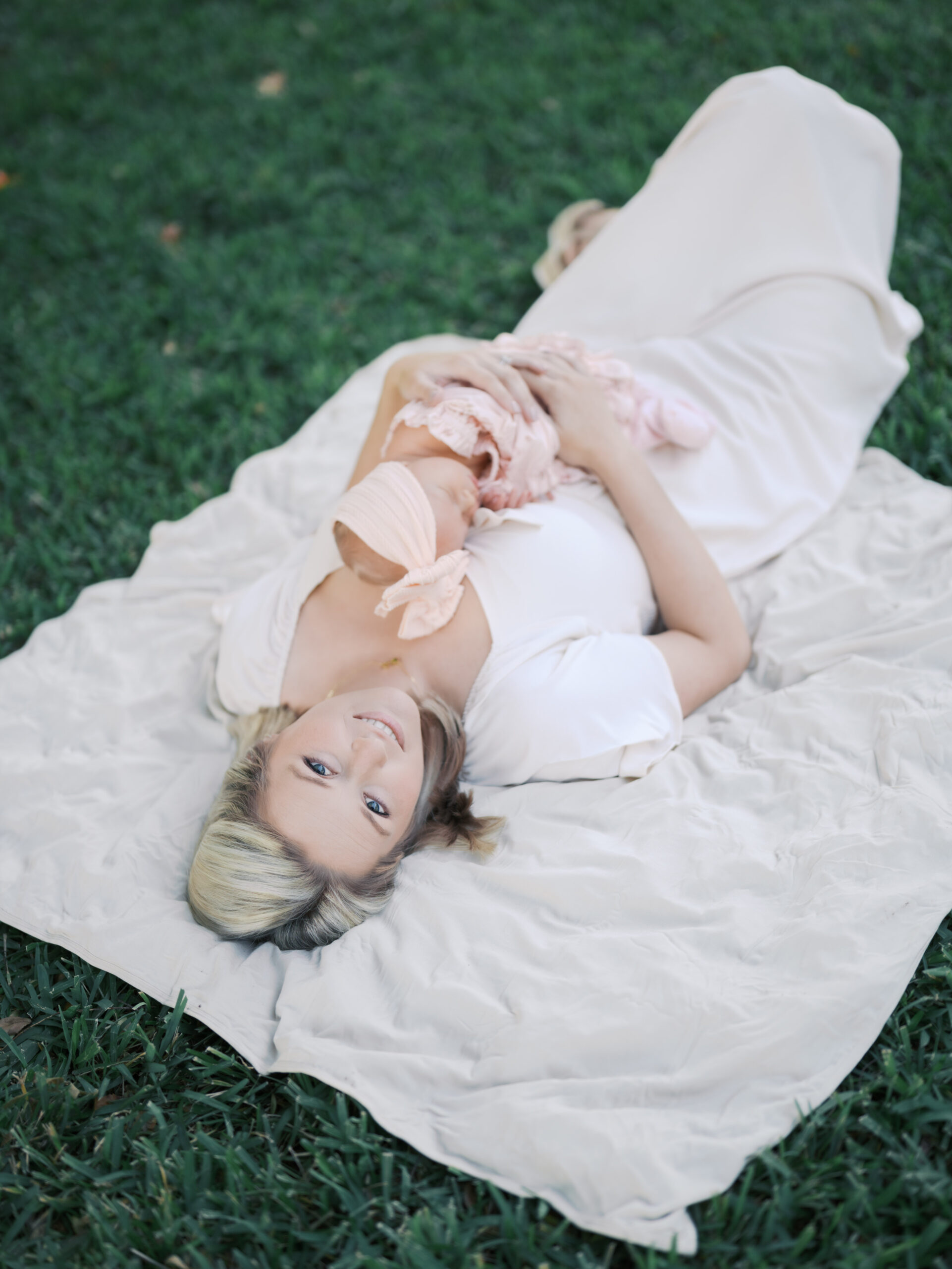 Fort Worth Outdoor Newborn Session